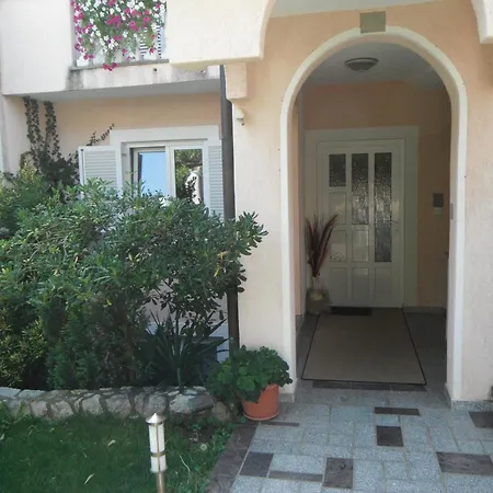 Apartment Ljubica Krk Town